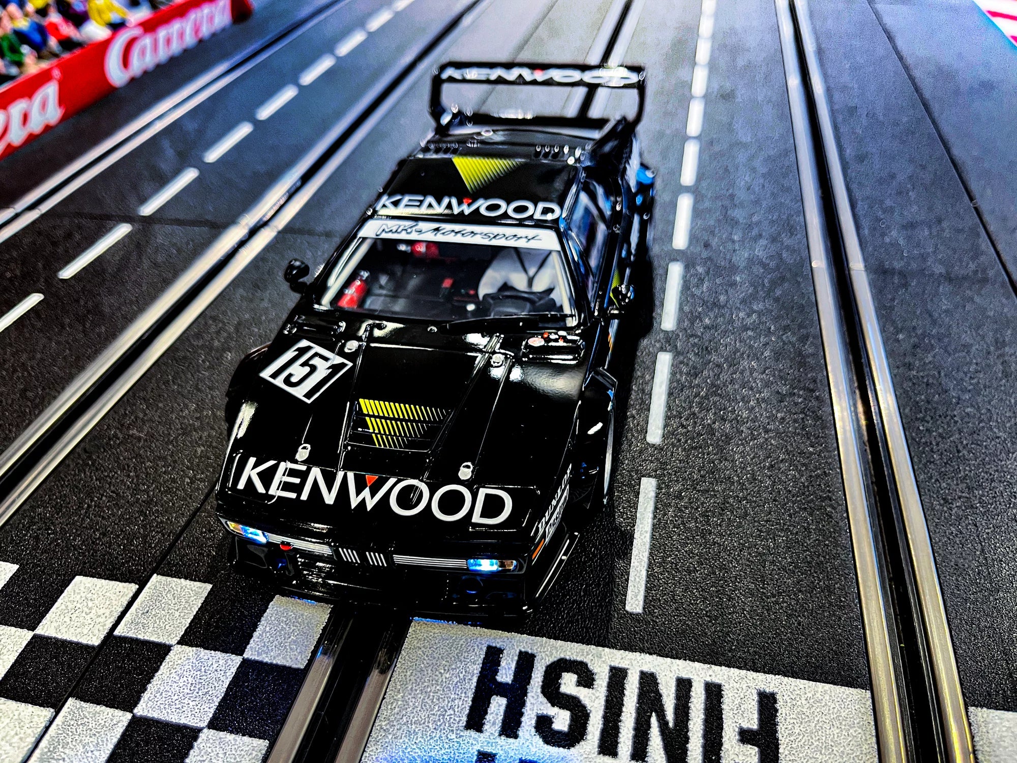carrera-rc-bmw-m1-procar-mk-motorsport-no-151-drm-1986-slotcar-1-32 image 3