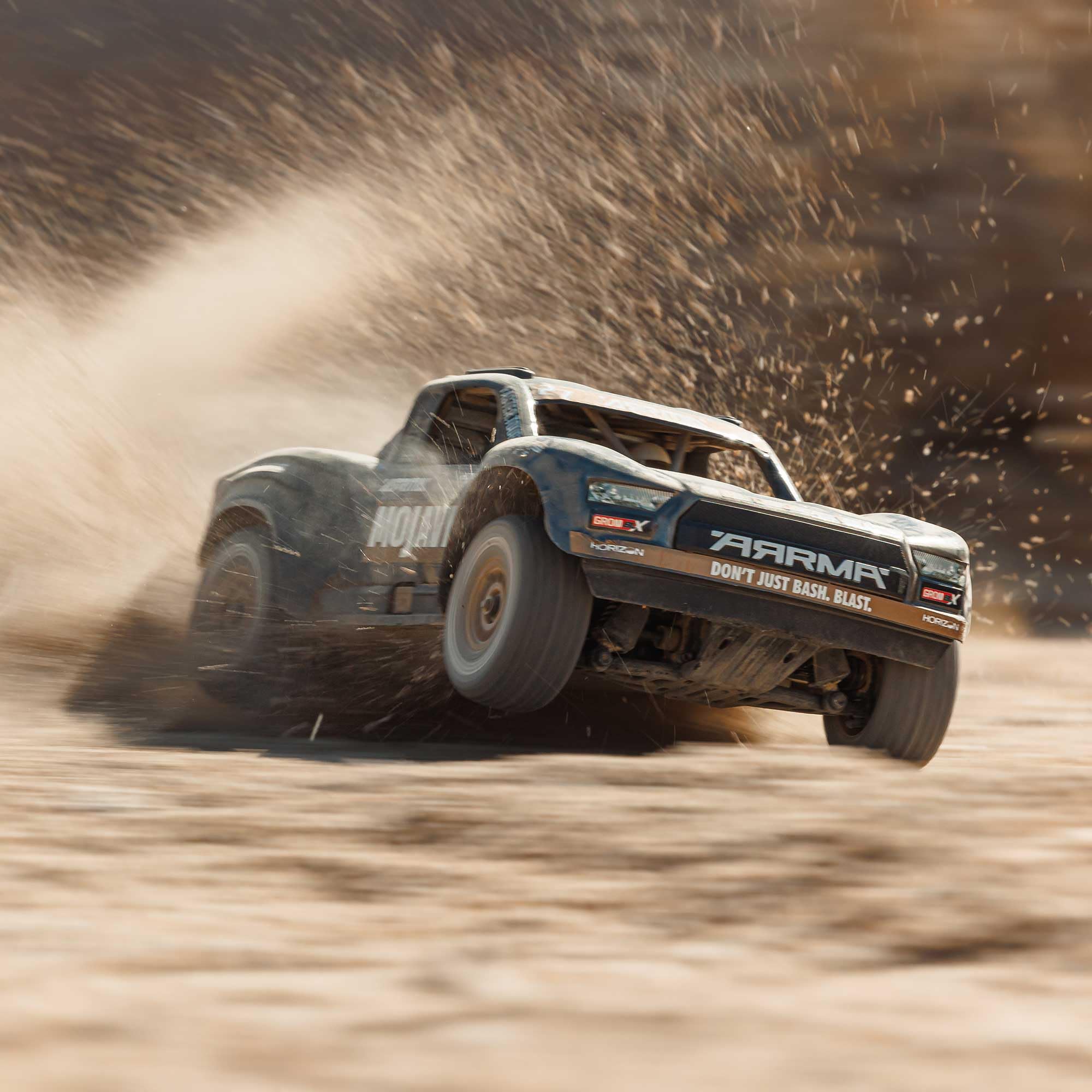 arrma-mojave-grom-4x4-223s-blx-brushless-desert-truck-rtr-schwarz image 3