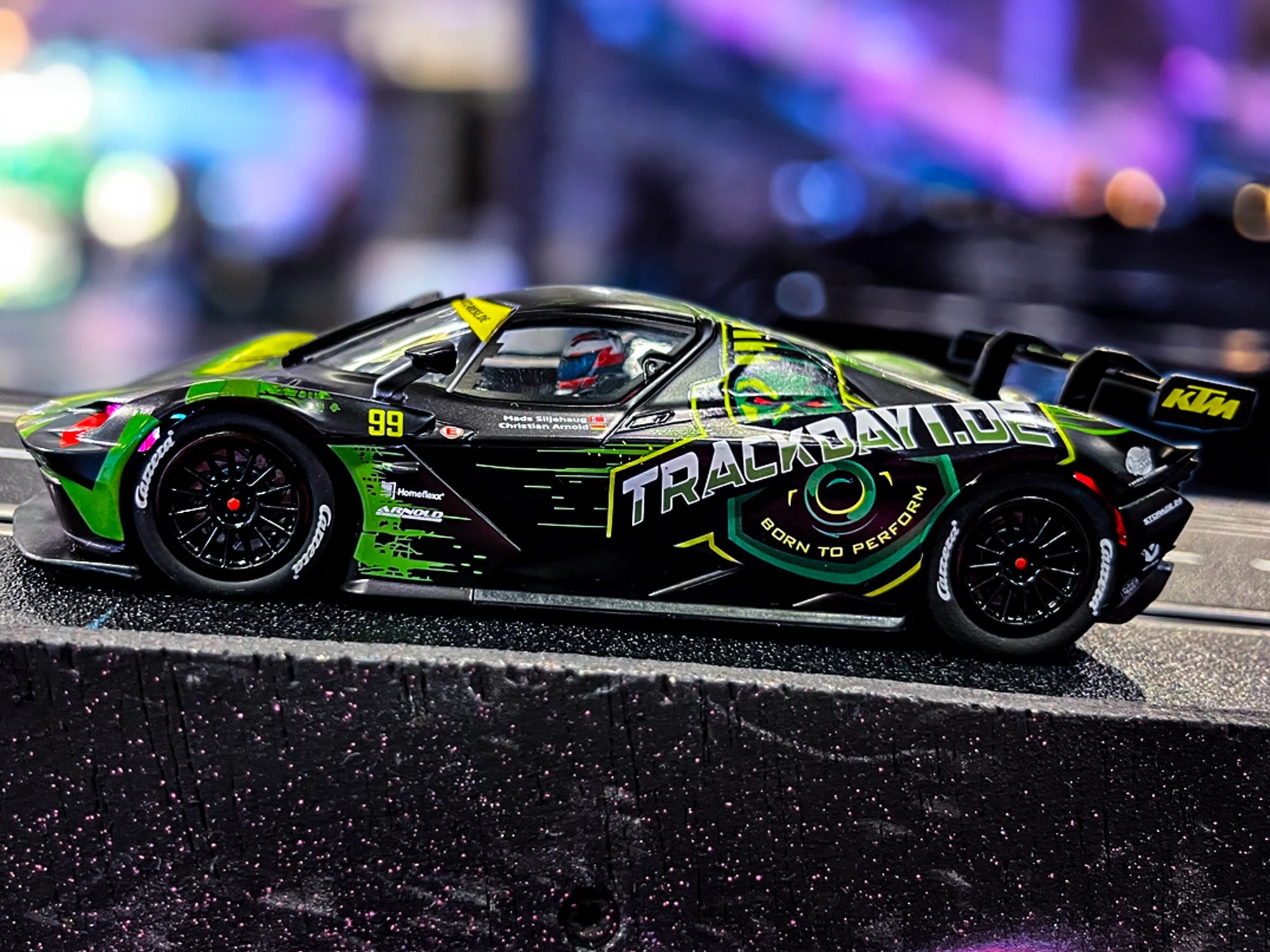 carrera-rc-ktm-x-bow-gt2-trackday1-de-slotcar-1-32-digital-132 image 3