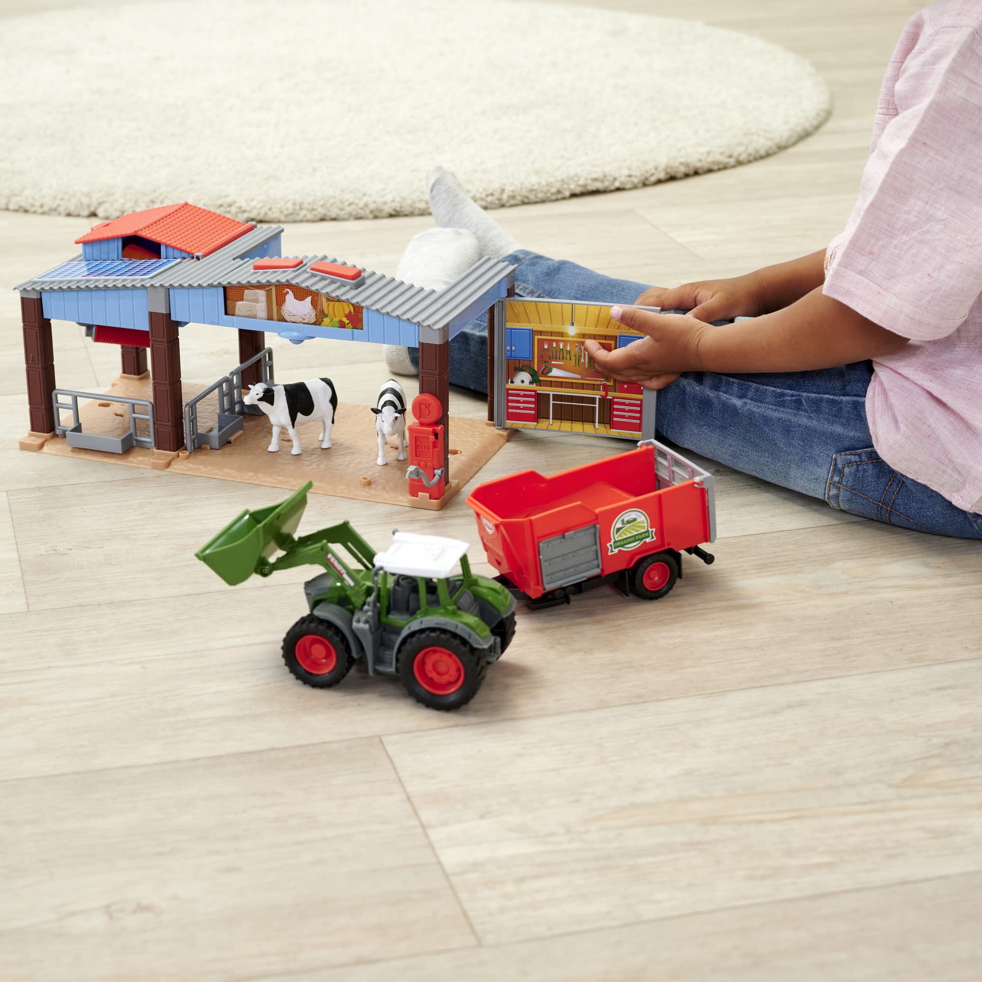 dickie-toys-bauernhof-station-traktor-spielset-mit-licht-sound image 2