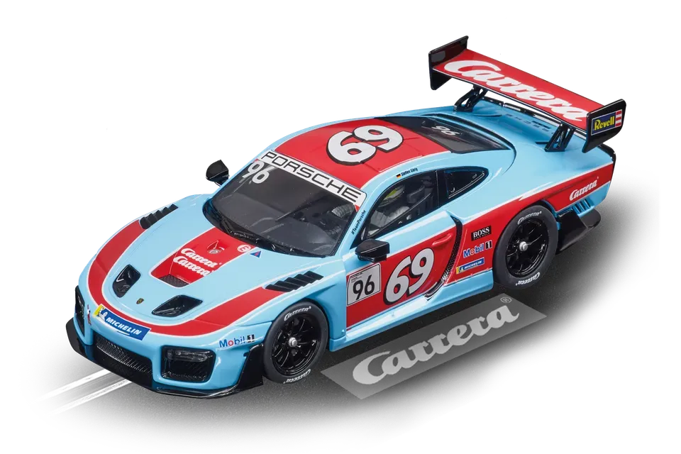 carrera-rc-porsche-935-gt2-no-96-69-slotcar-1-32 image 1