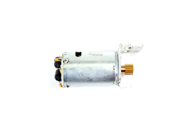 carrera-rc-motor-f-r-racing-machine-120007-120008-120009-120011 image 1