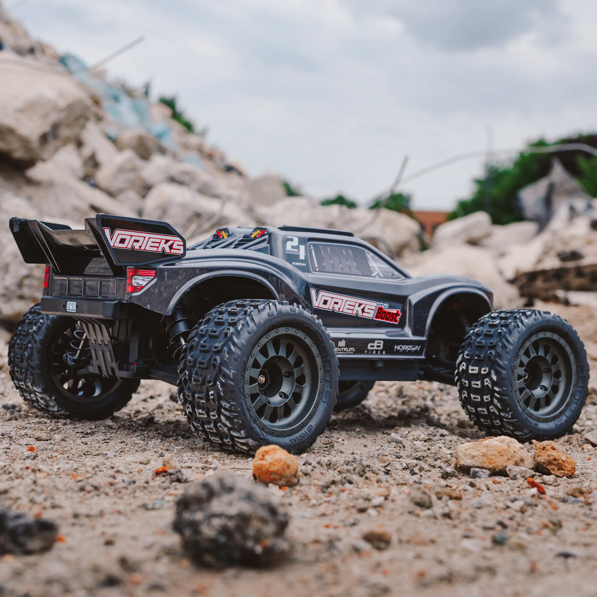 arrma-1-10-vorteks-4x2-boost-mega-550-stadium-truck-rtr-gunmetal image 7