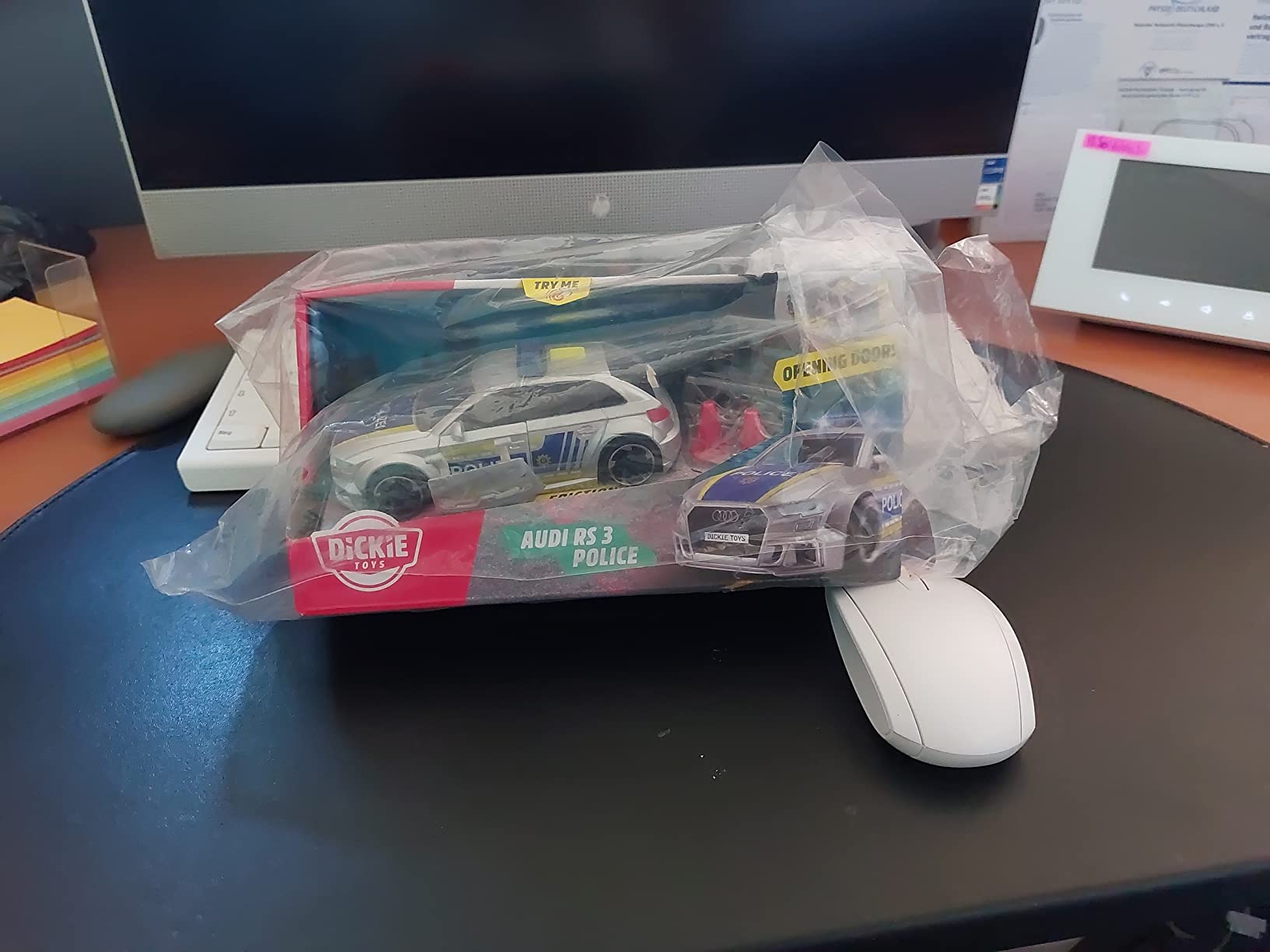 Stabiler kleiner Wagen
