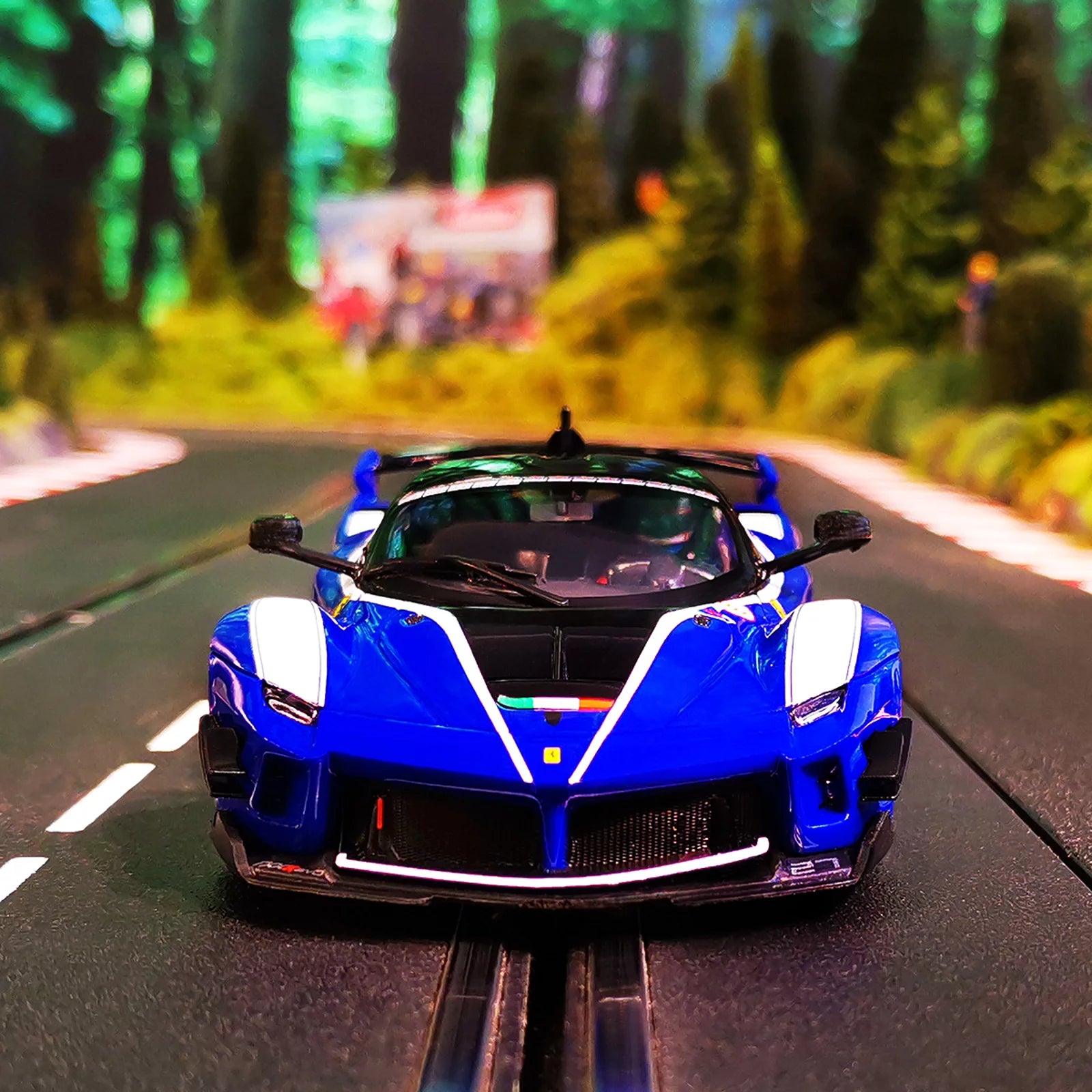 carrera-rc-ferrari-fxx-k-evoluzione-no-27-digital-132-slotcar-1-32 image 2