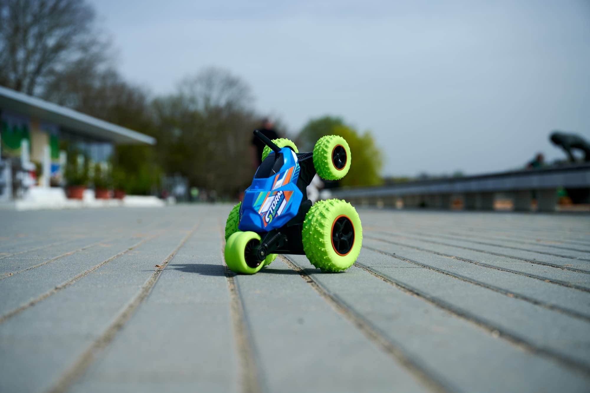 dickie-toys-rc-storm-spinner-rc-fahrzeug-1-16-mit-spin-funktion-mehrfarbig image 5