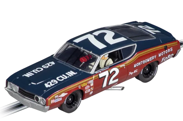 carrera-ford-torino-talladega-no-72-digital-132-slotcar-1-32 image 1