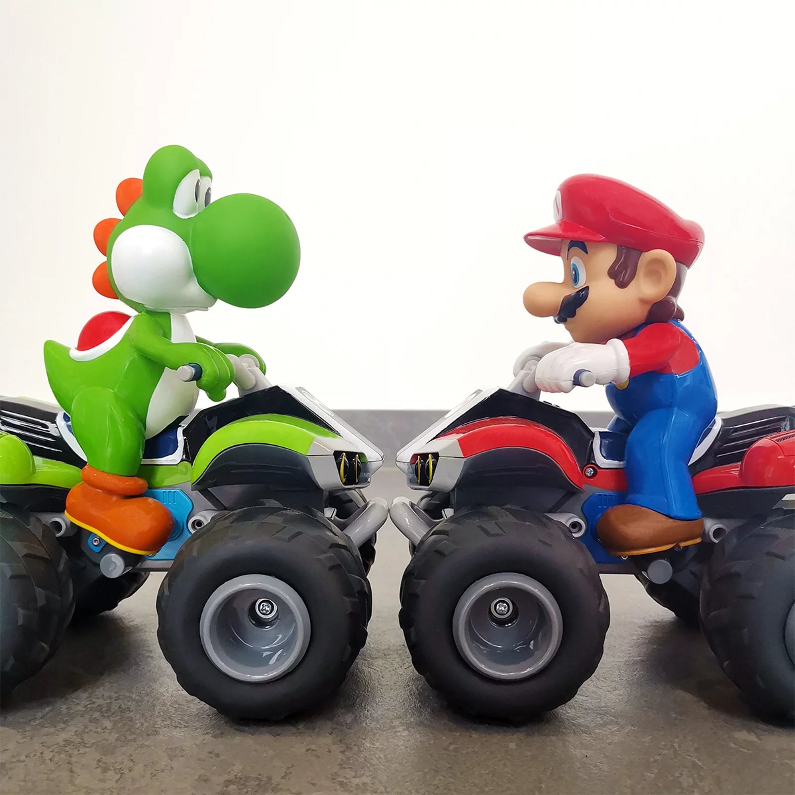carrera-rc-2-4ghz-nintendo-mario-kart-yoshi-quad-off-road-rc-kart image 4