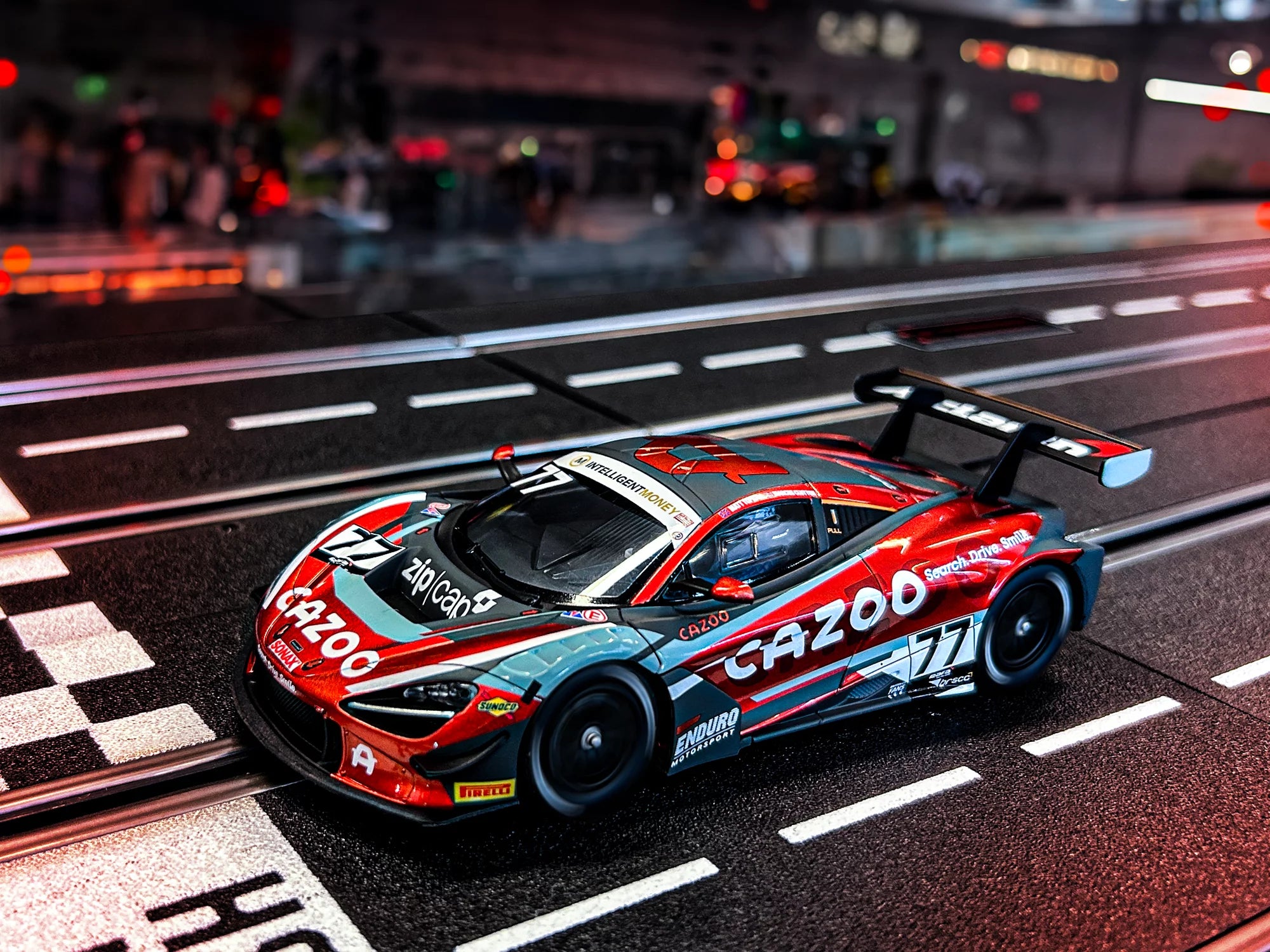 carrera-mclaren-720s-gt3-enduro-motorsport-no-77-british-gt-2023-slotcar-1-32 image 2