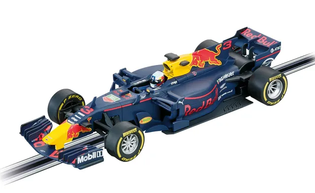 carrera-rc-red-bull-racing-tag-heuer-rb13-d-ricciardo-formel-1-slotcar-digital-1 image 1