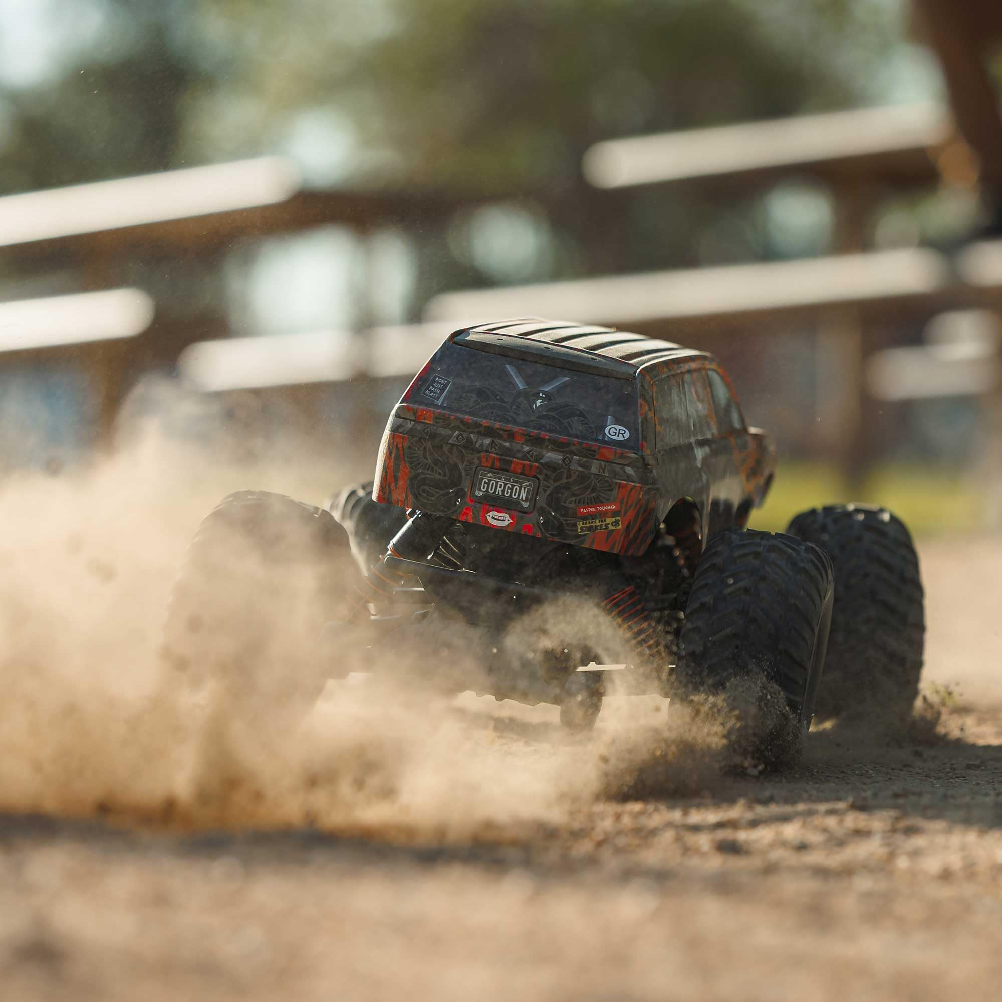 arrma-gorgon-223s-2wd-brushless-monster-truck-rtr-rot-schwarz-1-10 image 3