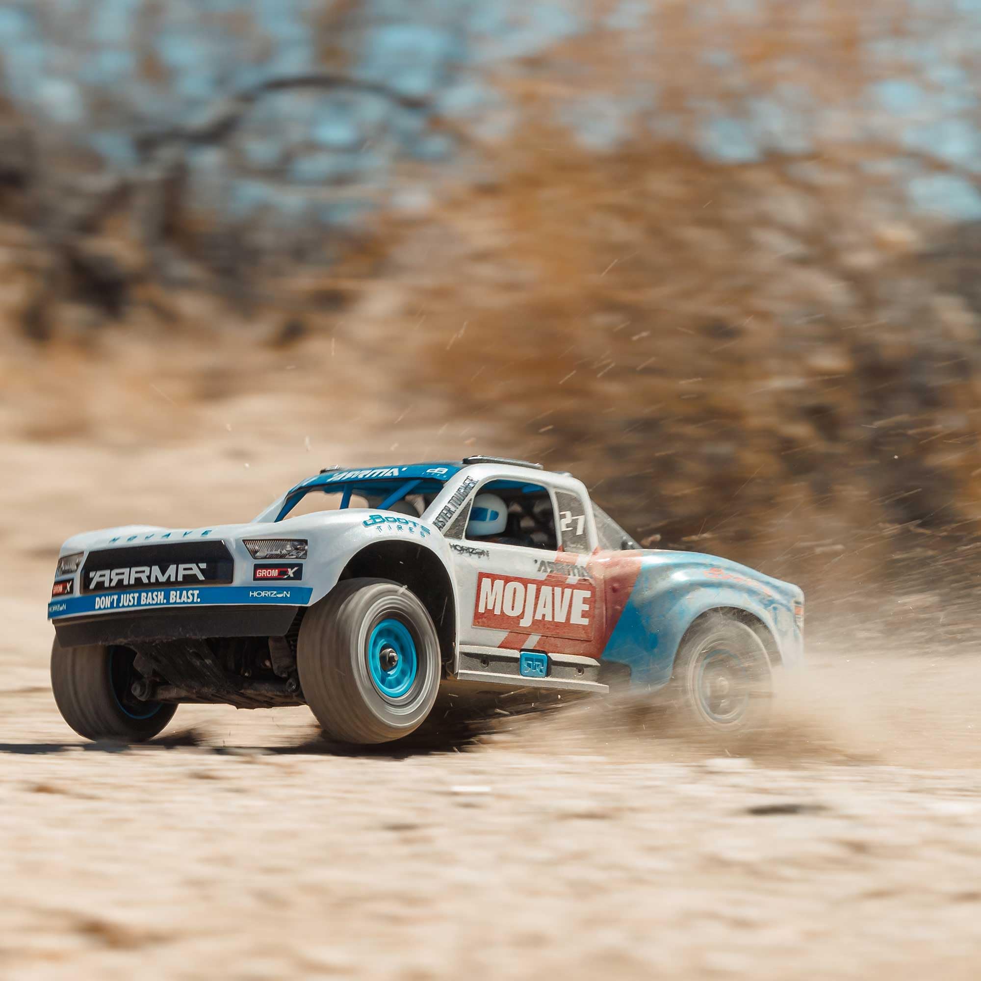 arrma-mojave-grom-223s-4x4-brushless-desert-truck-rtr-1-16-wei image 6