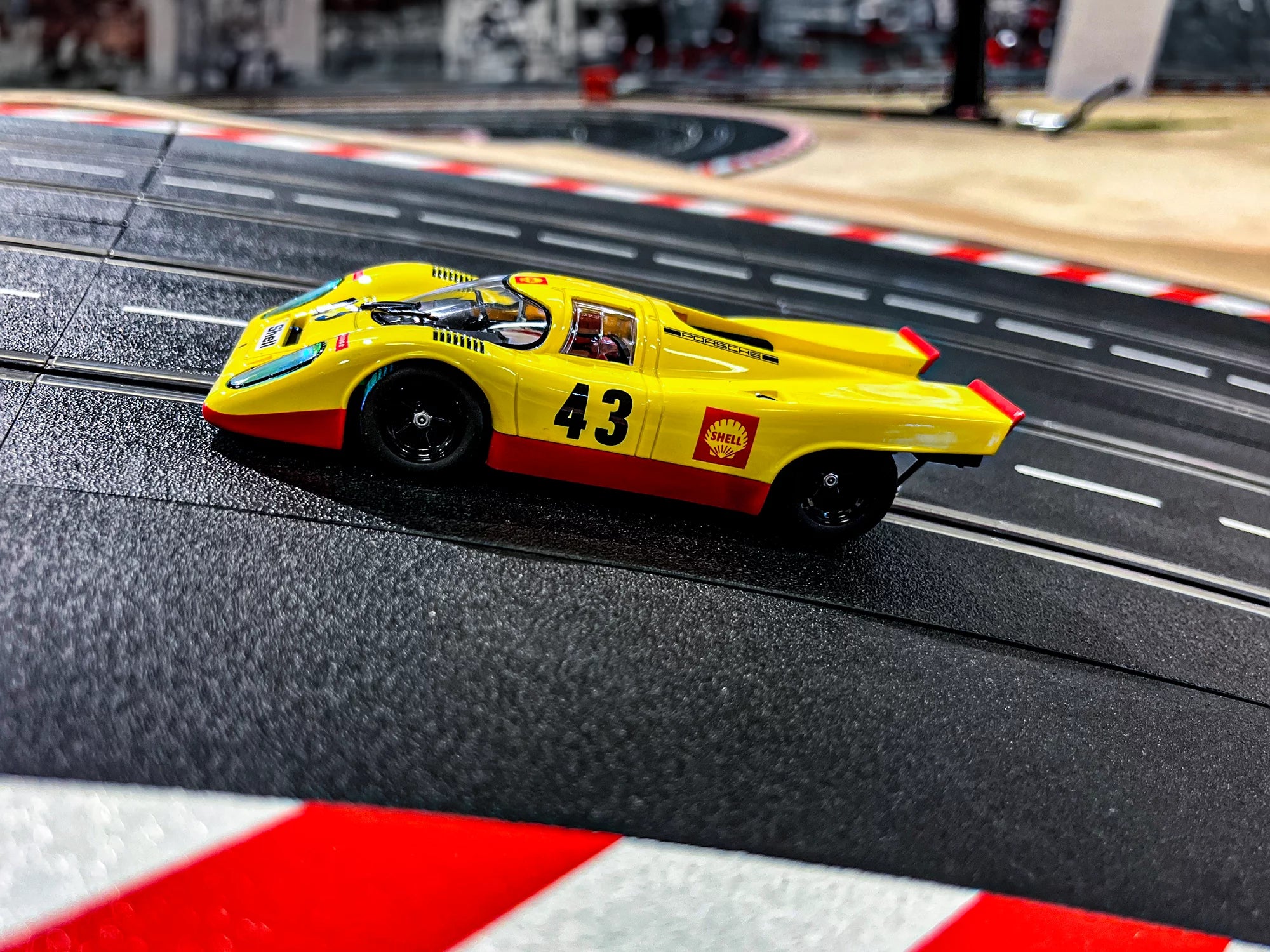 carrera-rc-porsche-917-kh-no-43-digital-132-slotcar-1-32 image 4