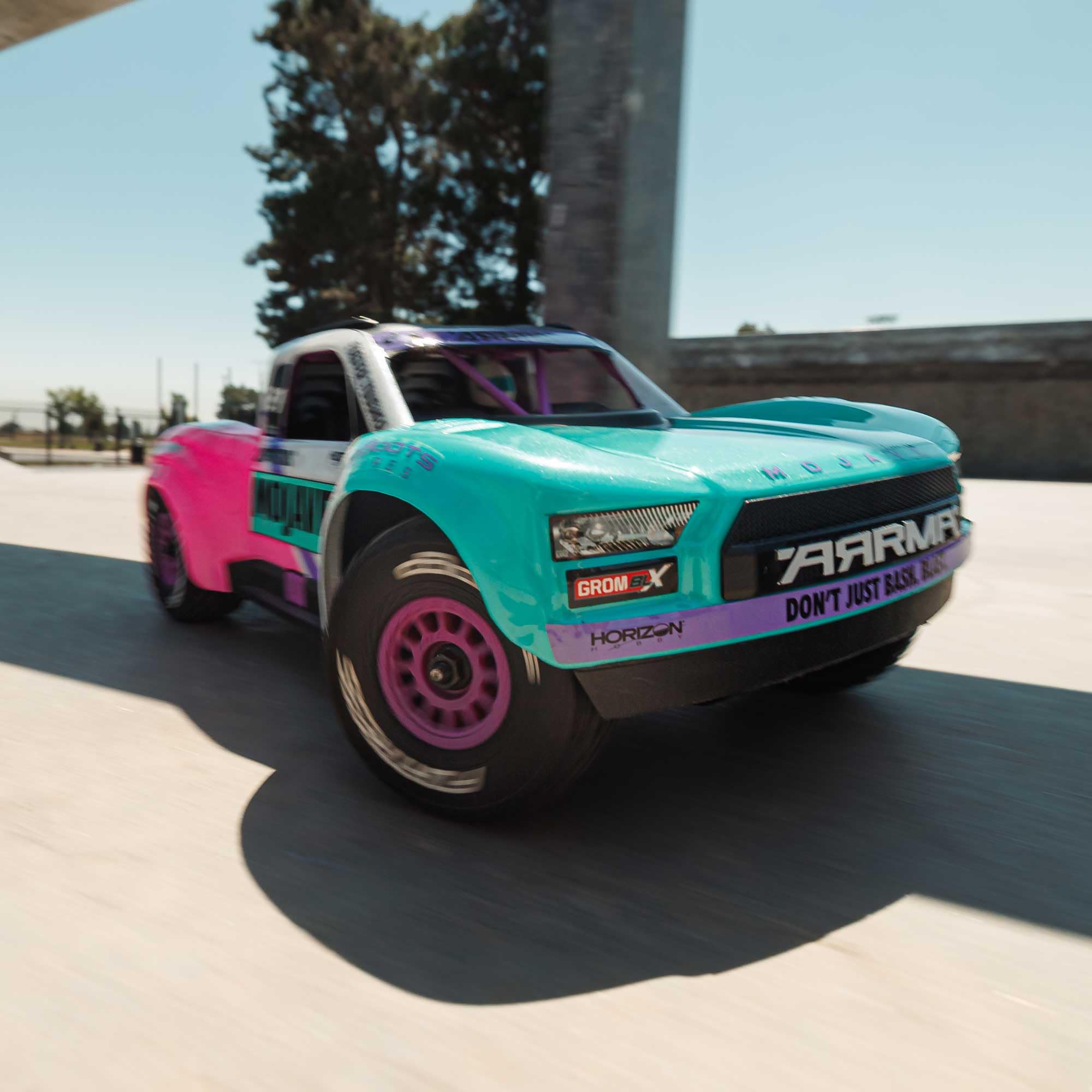 arrma-1-16-mojave-grom-223s-dsc-4x4-brushless-desert-truck-rtr-t-rkis image 5