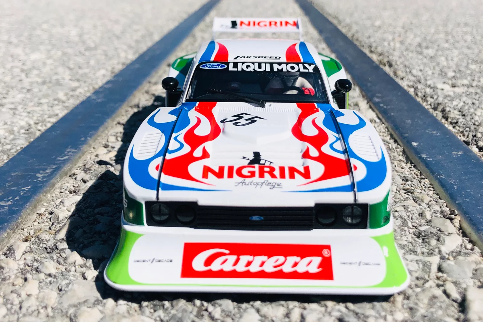 carrera-digital-132-ford-capri-zakspeed-turbo-liqui-moly-equipe-no-55-slotcar image 2