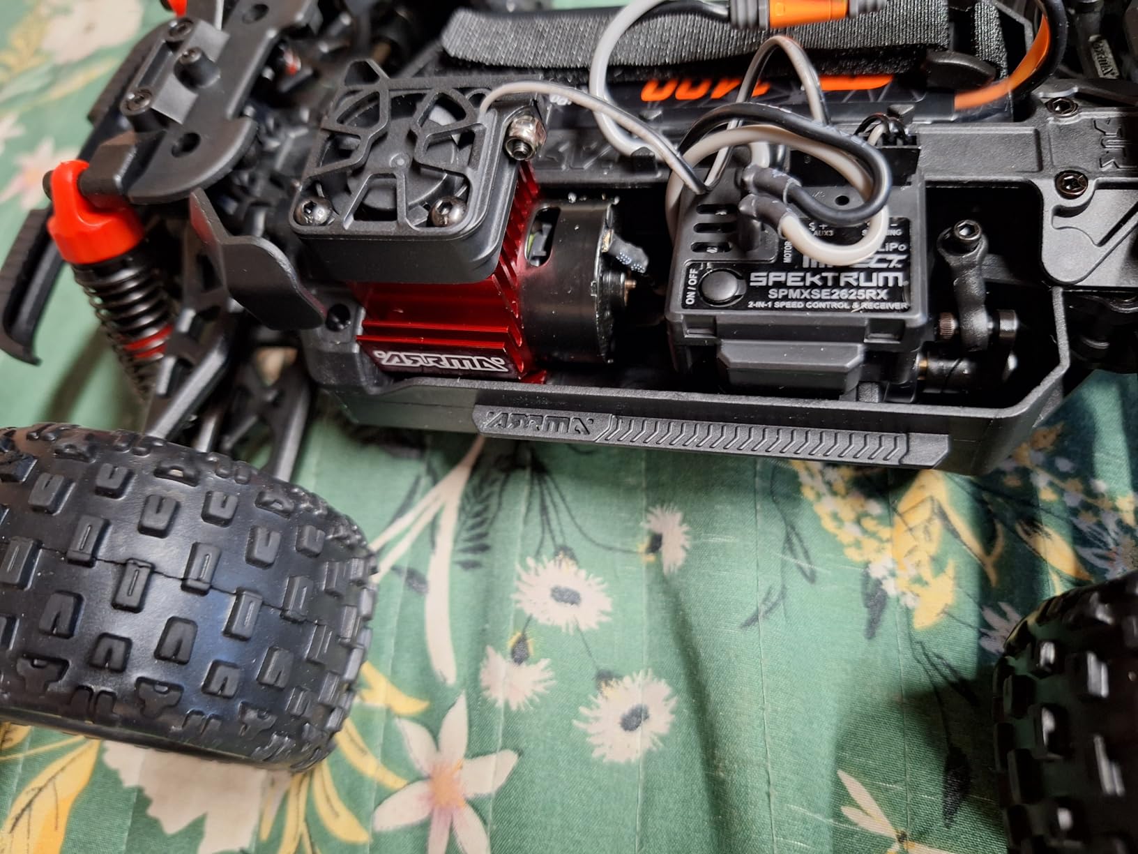 Funktioniert, Montage fummelig