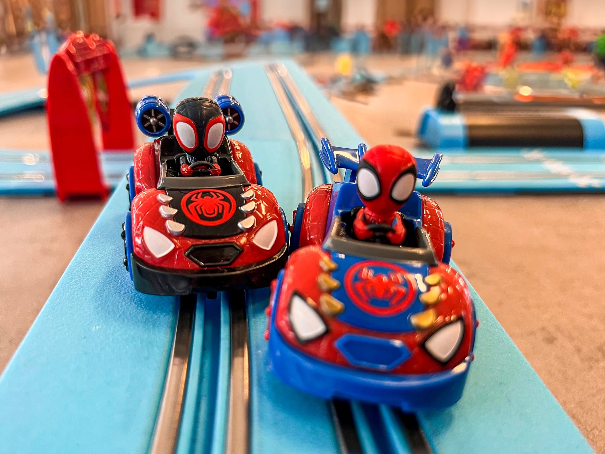 carrera-first-spidey-go-spidey-go-rennbahn-set-2-9-m image 6