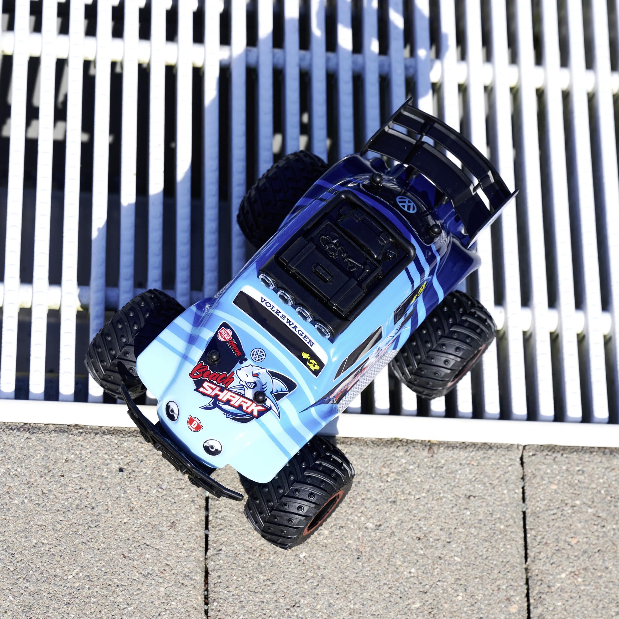 dickie-toys-rc-volkswagen-beetle-monster-bug-23-cm-1-24-12-km-h-turbo image 6