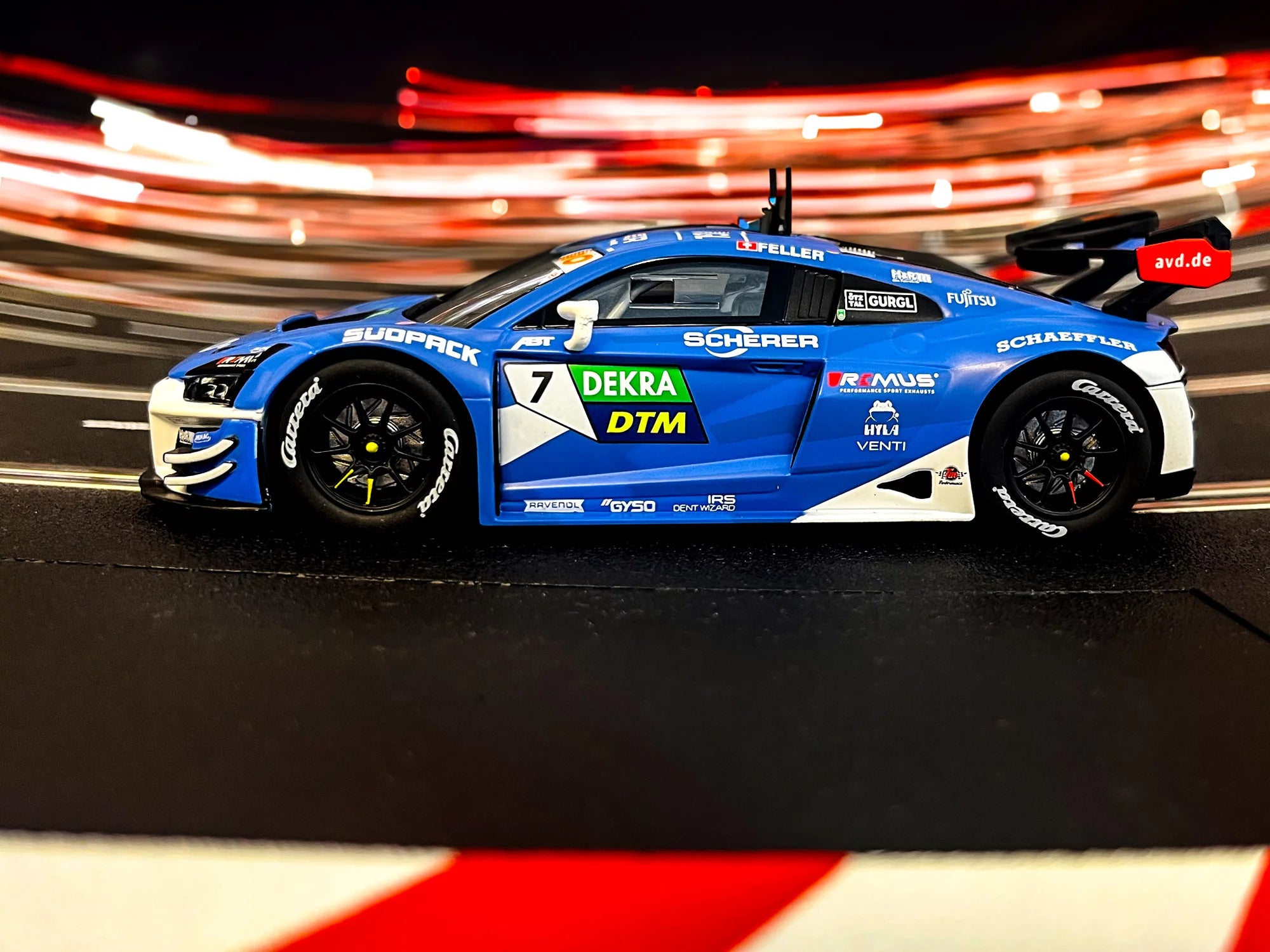 carrera-digital-132-audi-r8-lms-gt3-evo-ii-team-abt-sportsline-no-7-slotcar-1-32 image 3