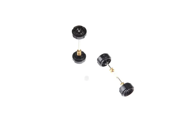 carrera-evolution-digital-132-vorderachse-hinterachse-set image 1